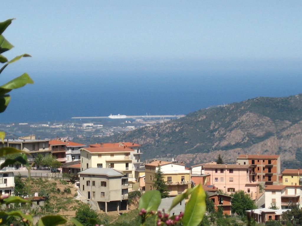 Le Roverelle Ilbono Buitenkant foto