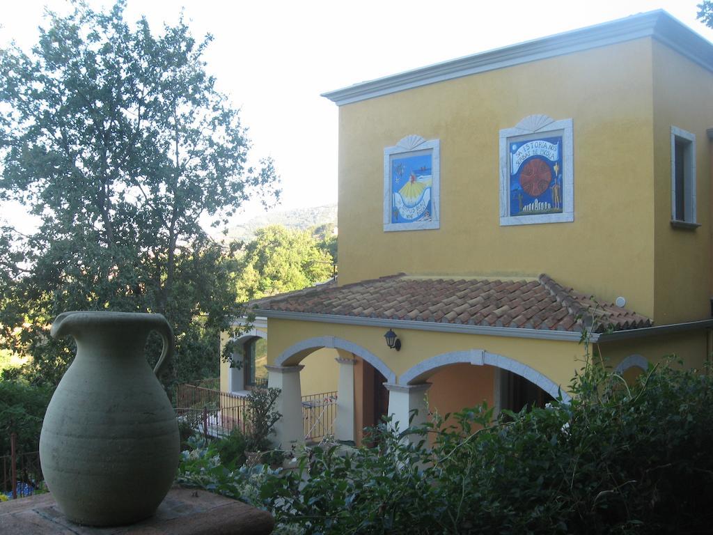 Le Roverelle Ilbono Buitenkant foto